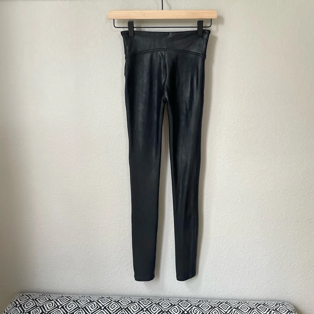 Spanx Black Faux Leather Legging - Picture 6 of 13